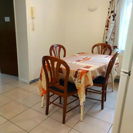 بروكسل Belle Chambre Dans Un Quartier Calme المظهر الخارجي الصورة
